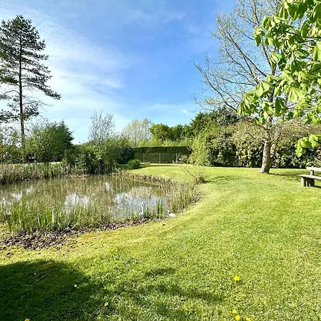 Ecrin De Verdure En Famille-pmr-8 Min Le Crotoy Holiday home